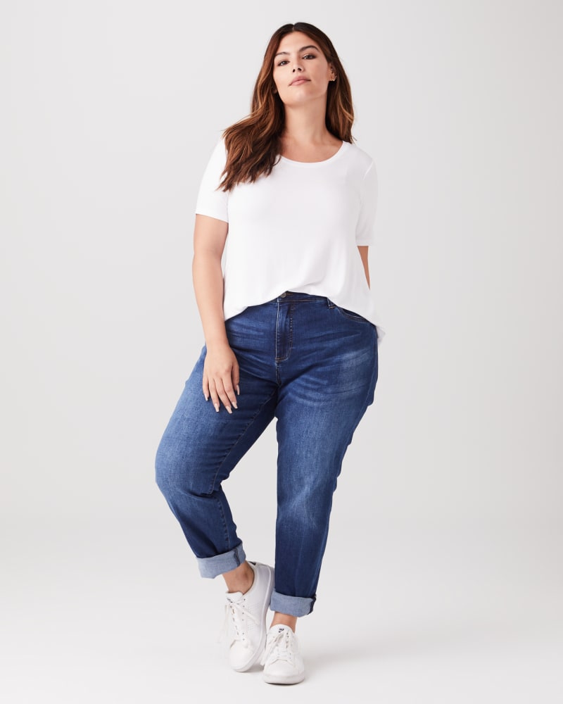 Plus size model with pear body shape wearing Shelby Boyfriend Jean by Kut From The Kloth | Dia&Co | dia_product_style_image_id:136774